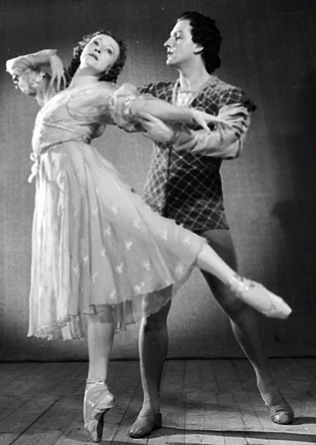 638px-RIAN_archive_11591_Galina_Ulanova_and_Yury_Zhdanov_in_the_ballet__Romeo_And_Juliet_